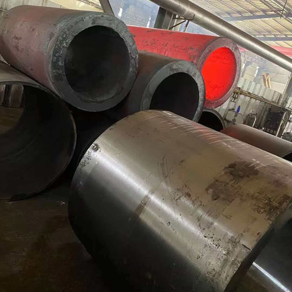 热卷钢管的制造方法有两种