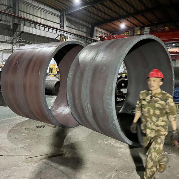 热卷钢管